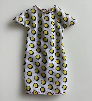 Buy Barbie Genuine Fashionistas Yellow Dotty Summer Dress (S4) • 4.25£