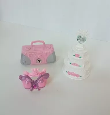 Buy Vintage Mattel Barbie Accessories: Wedding Cake, My Scene Boombox, Fairytopia • 5.97£