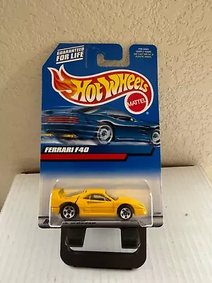 Buy 2000 Hot Wheels Mainline Ferrari F40 Yellow #122 5SP P23 • 11.21£