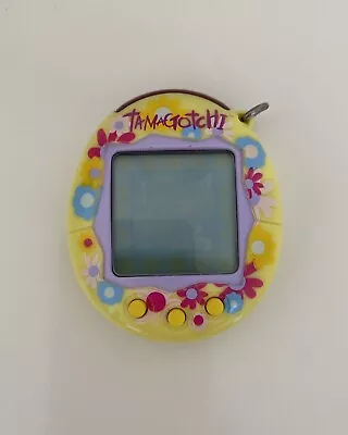 Buy Bandai Tamagotchi Connection V2 - Yellow Flowers • 47.50£