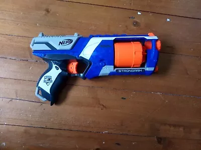 Buy Nerf N-strike Elite Strongarm • 8£