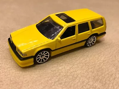 Buy Hotwheels Volvo 850 Estate Yellow 2019 GHB52 VGC DIECAST • 12.50£