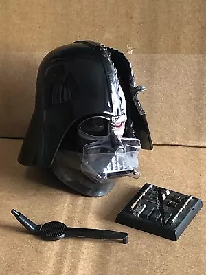 Buy Hot Toys Star Wars 1/6 Vader DX28 Battle Damaged Anakin Helmet & Chestbox Parts • 135£