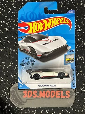 Buy ASTON MARTIN VULCAN Hot Wheels 1:64 **COMBINE POSTAGE** • 3.95£