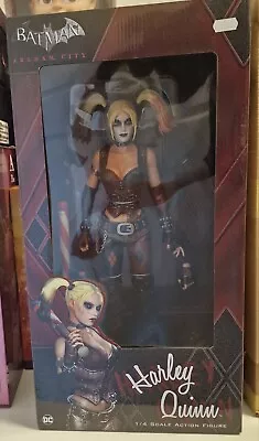 Buy NECA Harley Quinn Batman 1/4 Scale Figure • 250£