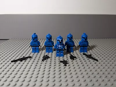 Buy LEGO Star Wars Senate Trooper Minifigure Bundle • 25£