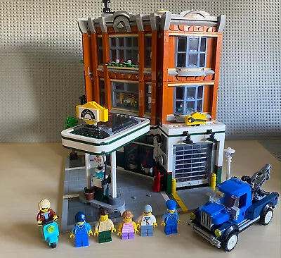 Buy LEGO Creator Expert 10264 - Corner Garage Modular Building • 169.99£