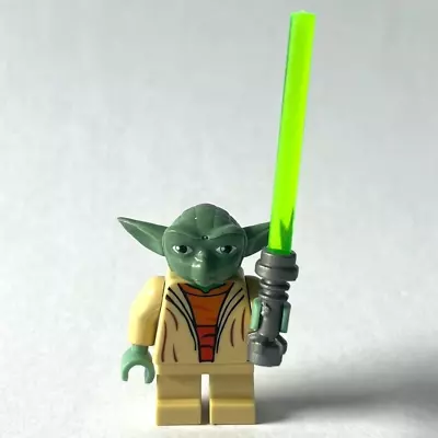 Buy Star Wars Yoda Custom Minifigure With Green Lightsaber • 8£