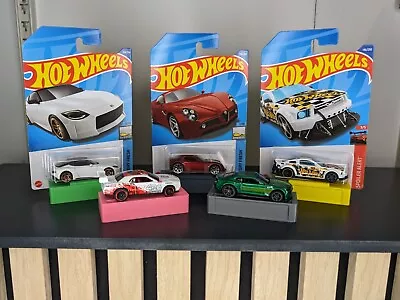 Buy Hot Wheels 1:64 Car Display Stands - Many Colours Available -  Mix & Match • 4.99£
