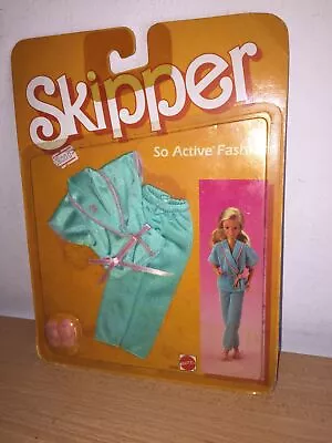 Buy Mattel Barbie SKIPPER LEISURE DRESSES SO ACTIVE FASHIONS #2238 MOC, 1985 • 27.82£