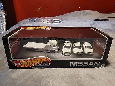 Buy Hot Wheels RARE Skyline Diorama Set • 90£