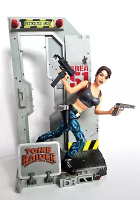 Buy NECA Playmates Figure Diorama TOMB RAIDER Lara Croft Area 51 Lara Croft Statue • 121.39£