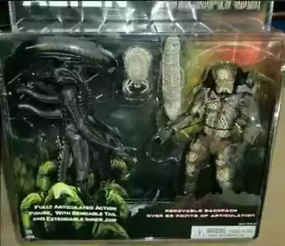 Buy New NECA Alien VS Predator Exclusive 2-Pack PVC Action Figure Box Set • 45.99£