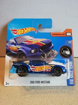 Buy 2005 HOT WHEELS FORD MUSTANG HW RACE TEAM 20l17 • 10.02£