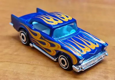 Buy B10-164 - Hot Wheels FYC41 L40 - 57 Chevy - Blue With Flames - 2018 • 2.50£