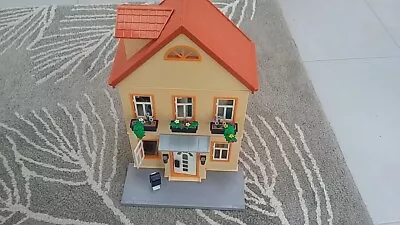 Buy Playmobil City Life Set 70014 Large 3 Storey Townhouse With Extra Figure • 30£