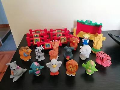 Buy Fisher Price Bundle Of Zoo Animals, Fences And Barn/Stable • 9.95£
