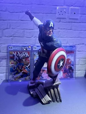 Buy Sideshow Captain America  • 235£