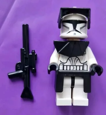 Buy LEGO Clone Trooper Black Kama Pauldron Phase 1 Star Wars Minifigure Sw0223 8014 • 12.49£