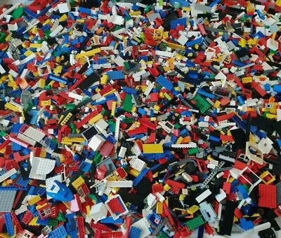 Buy LEGO Bundle 1kg Set Mixed Bricks Pieces And 5 Minifigures & Accessories Job Lot • 13£