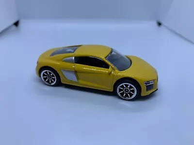 Buy Majorette - Audi R8 V10 Yellow - Diecast - 1:64 Scale - USED • 3£