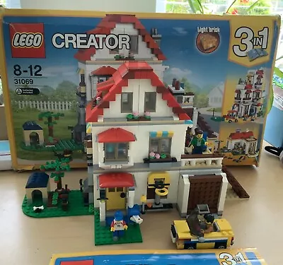 Buy LEGO CREATOR: Modular Family Villa (31069) • 30£