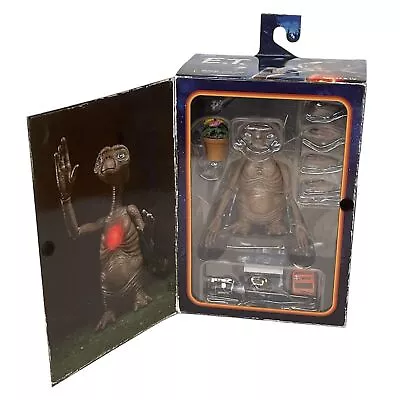 Buy Neca E.T. Ultimate Deluxe E.T. • 73.99£
