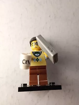 Buy Lego Mini Figure Series 7 Computer Guy • 3.46£