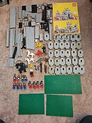 Buy  VINTAGE LEGO KINGS CASTLE 6080 (LION KNIGHTS) With Instructions • 105£