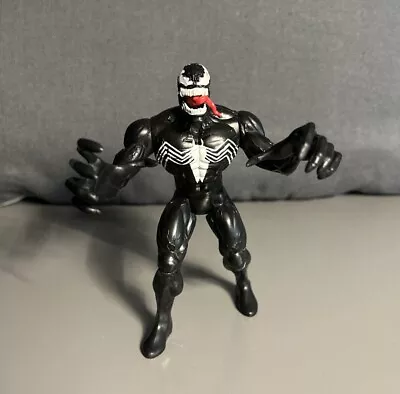 Buy Marvel Venom Toybiz 2005 Action Figure 5  Spiderman Universe Spider-Man Toy • 9.99£