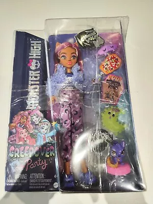 Buy Monster High Creepover Party Clawdeen Doll • 36.90£