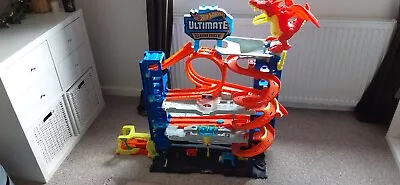 Buy Hot Wheels City Ultimate Garage • 65£