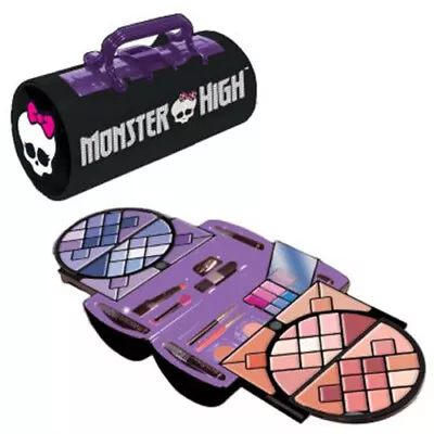 Buy Merchandising Monster High: Nice - Roll Make Up Case • 32.83£
