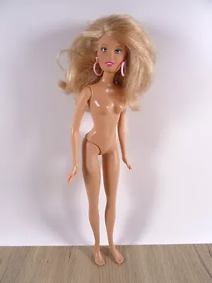 Buy Barbie California Girl Beach Doll Headmark Mattel 1998 With Jewelry (15085) • 13.10£