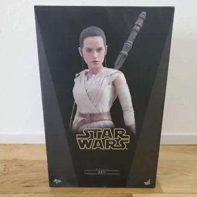 Buy Hot Toys Movie Rey • 484.75£