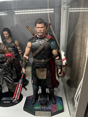 Buy Hot Toys Thor Ragnarok (Regular Version) - Gladiator Thor - MIB & Complete • 155£