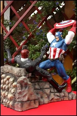 Buy Sideshow Exclusive Captain America V Red Skull Diorama #58/450 • 325£