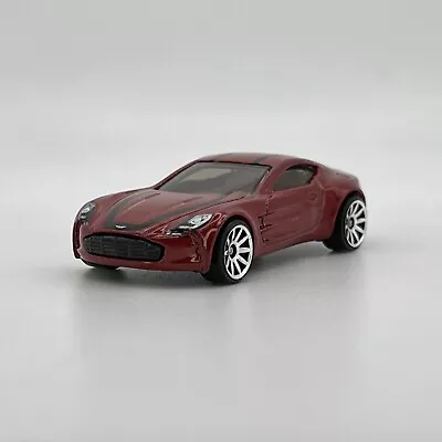 Buy Hot Wheels Aston Martin One-77 Burgundy Motor Show 5-Pack Exclusive 2023 • 3.95£