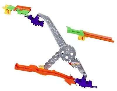 Buy Hot Wheels Wall Tracks Seesaw Smash Track Set   • 92.26£