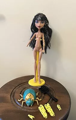 Buy 2008 Nile Wave Monster High Cleo Doll 1 - 1 Generation - MATTEL • 20.23£
