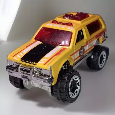 Buy Hot Wheels Chevy Blazer 4x4 Hi Level Fire Truck 2015 Used Loose See All Photos • 4.40£