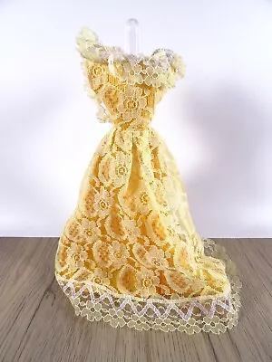 Buy Vintage Fashion Fashion For Barbie Or Similar Doll Yellow Lace Ball Dress (14481) • 13.10£