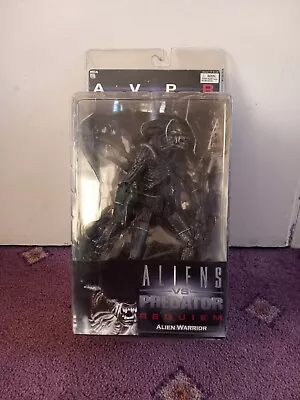 Buy NECA AVPR Alien Warrior Action Figures Rare  • 80£