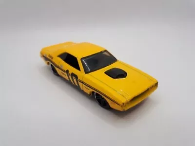 Buy Hot Wheels - ‘70 Dodge Challenger Yellow 2005 - Diecast Model Toy Car Scale 1:64 • 3.49£