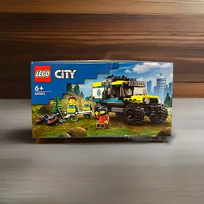Buy LEGO CITY: 4x4 Off-Road Ambulance Rescue (40582) • 2.90£