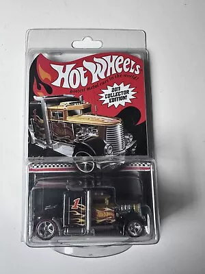 Buy Mattel Hot Wheels - Convoy Custom 2011 Collectors Edition - RLC Rare Truck • 32£