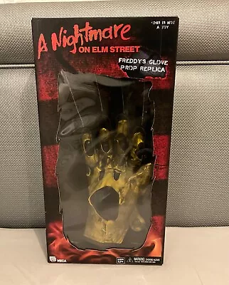 Buy Nightmare On Elm Street Neca Freddy Krueger Glove NEW • 99.99£