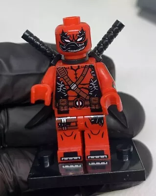 Buy Lego Venom-Pool MiniFigure. • 7£