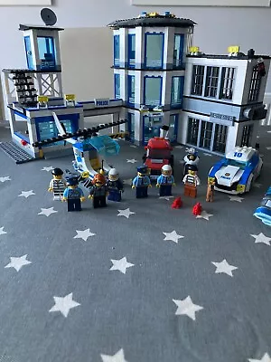 Buy LEGO CITY: Police Station (60141) • 58£