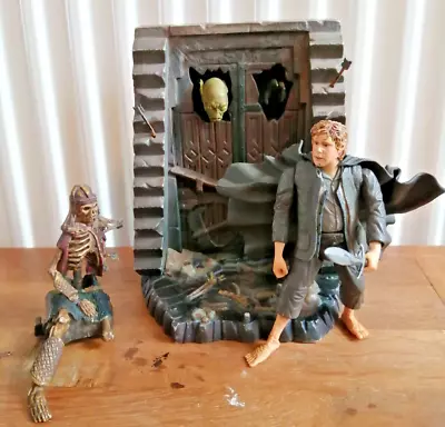 Buy Lord Of The Rings Toybiz Samwise Gamgee & Moria Mines Goblin Base Figures • 9.99£